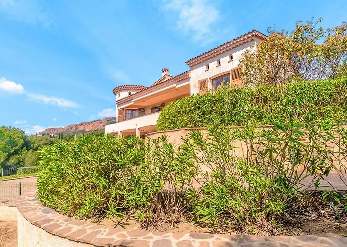 Domaine De La Bastide D'a * Saint-Raphael (Var)